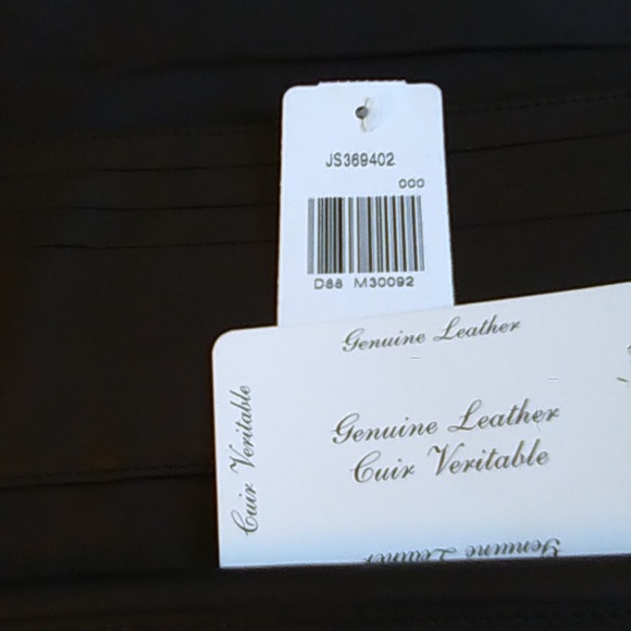 Ladies Genuine Leather Wallet - Picture 10 of 12